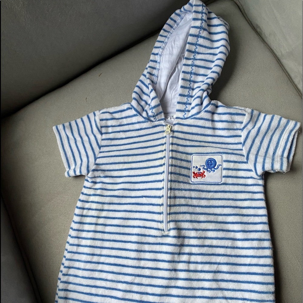 Short sleeve hooded terry romper
